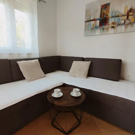 Marta דירה סלינה