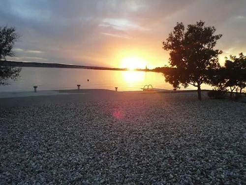 Διαμέρισμα Marta *