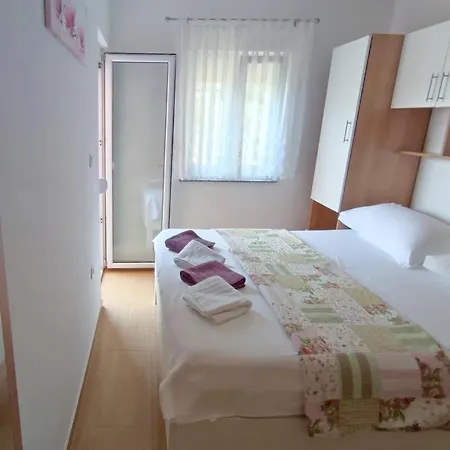 Marta Apartamento *