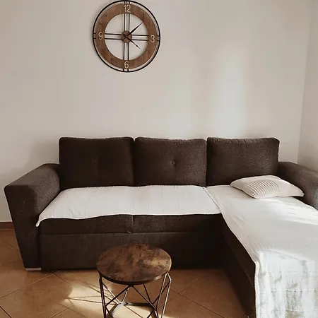 Marta Apartment *