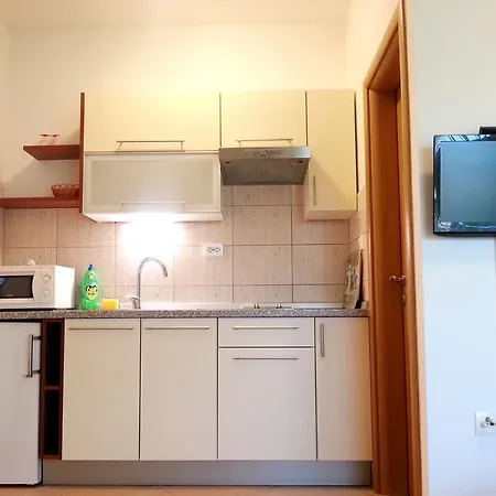 Apartment Marta Seline